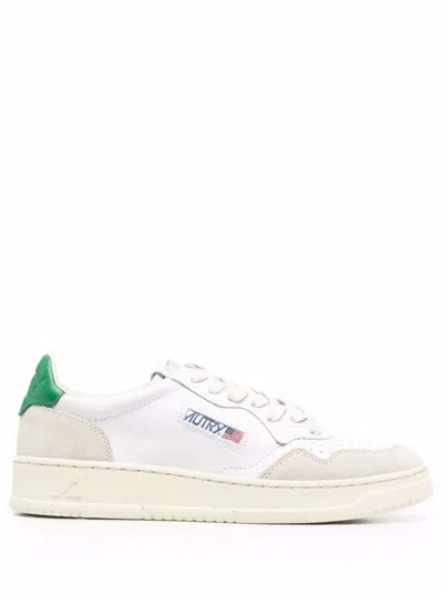 Autry Medalist Low White Sneakers With Suede Inserts And Contrasting Heel Tab In Leather Man In White Amaz