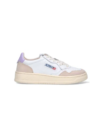 Autry Medalist Low In White/lilac