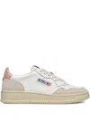 Autry Medalist Low Sneakers In White