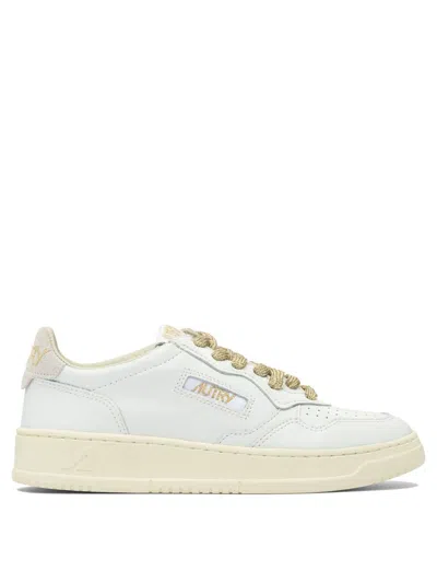 Autry Medalist Low Wom Leat/swoll Wht/wht In White