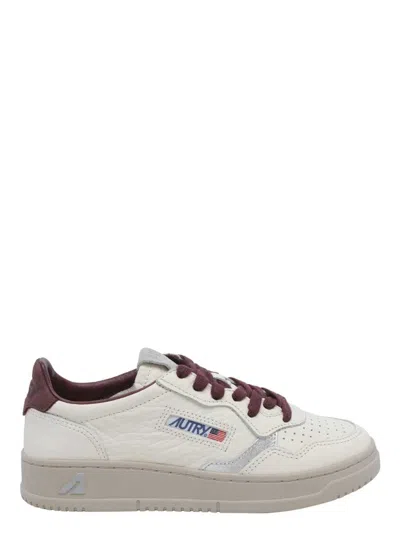 Autry Medalist Low Bicolor Leather Sneakers With Perforated Toe In Multi