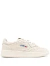 Autry Medalist Low Wom Solidgoat Shoes In Winter White