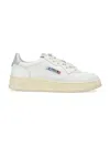 Autry Medalist Low Woman Sneakers In White