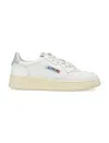 Autry Medalist Low Woman Sneakers In White