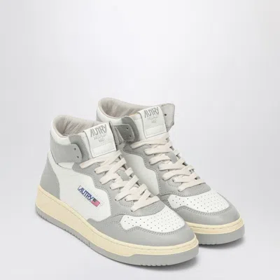 Autry Medalist Mid Sneakers In White/light Grey Leather In Gray