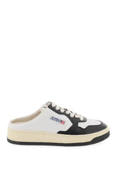 Autry Medalist Mule Low Sneakers In White,black