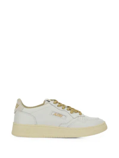 Autry White Medalist Low Lurex Leather Sneakers In Neutral
