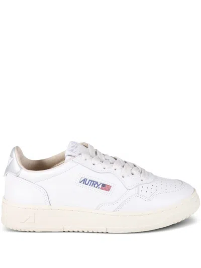 AUTRY AUTRY MEDALIST PERFORATED SNEAKERS
