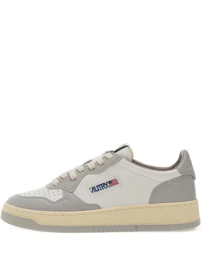 Autry Medalist White And Grey Low Top Sneakers With Logo Detail In Leather Man In Neutral