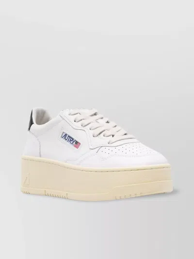 Autry Medalist Platform Sneakers Logoed Sole In Neutral