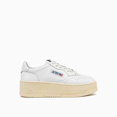 Autry Medalist Platform Sneakers Ptlw Ll15 In White