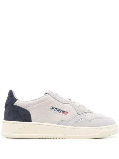 Autry Medalist Sneakers In 灰色