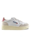 Autry Medalist Sneakers In White