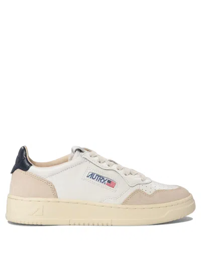 Autry Leather Medalist Low Sneakers In Beige