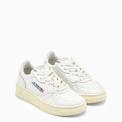 Autry Medalist Sneakers In White Leather