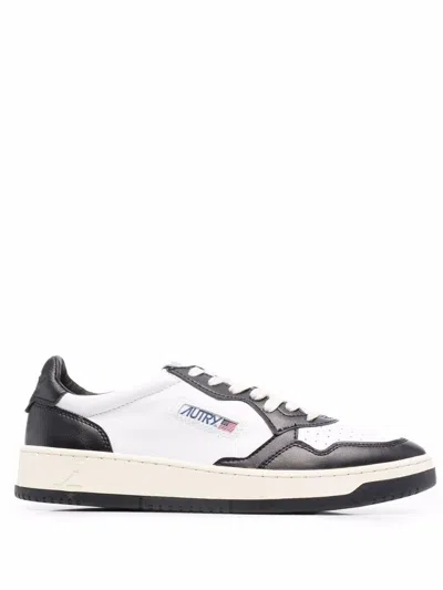 Autry Medalist Sneakers In White/black Leather