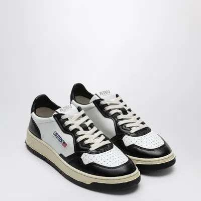 Autry Medalist Sneakers In White/black Leather