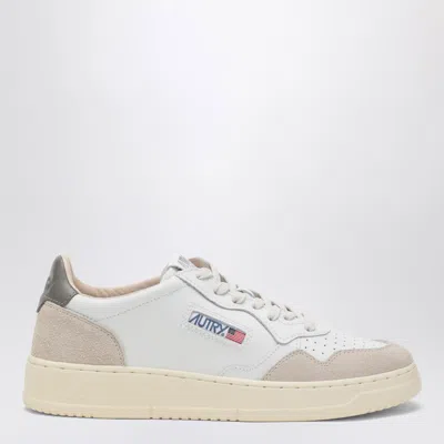 AUTRY AUTRY MEDALIST SNEAKERS IN WHITE/GREY LEATHER