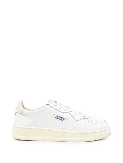 Autry Medalist Leather Low-top Sneakers In White