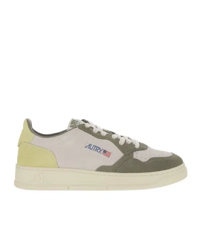 Autry Medalist Sneakers In Red
