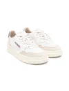 Autry Medalist Sneakers In White