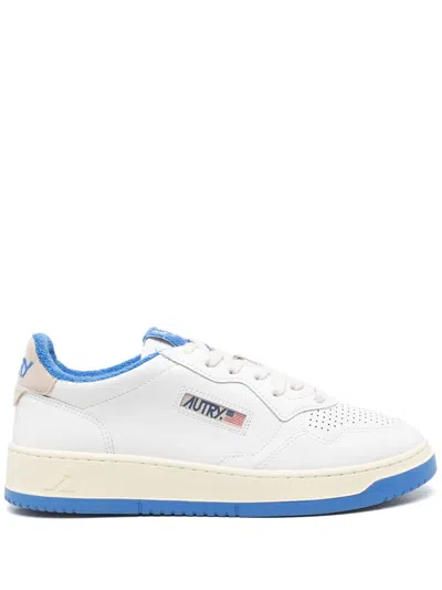 Autry Medalist Sneakers In White