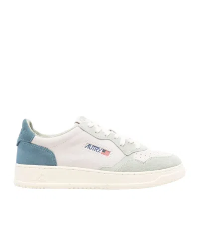 Autry Medalist Sneakers In White