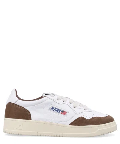 Autry Medalist Sneakers In White