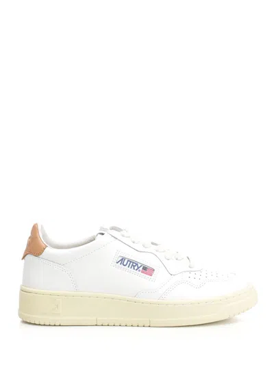 Autry Medalist Perforated Logo-detail Sneakers In Multi