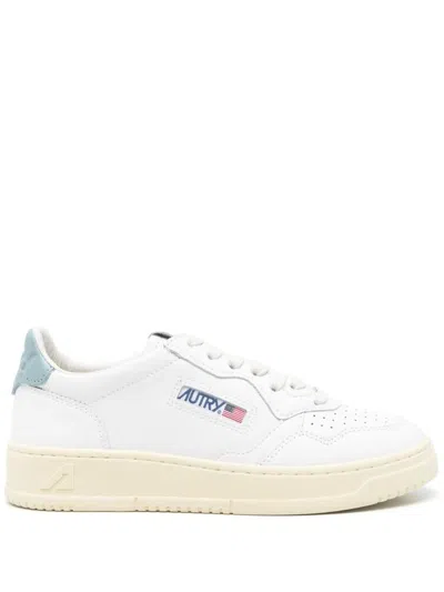 Autry Medalist Sneakers In White