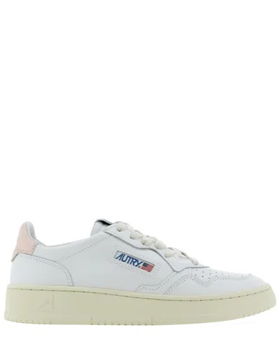 Autry "medalist" Sneakers In White