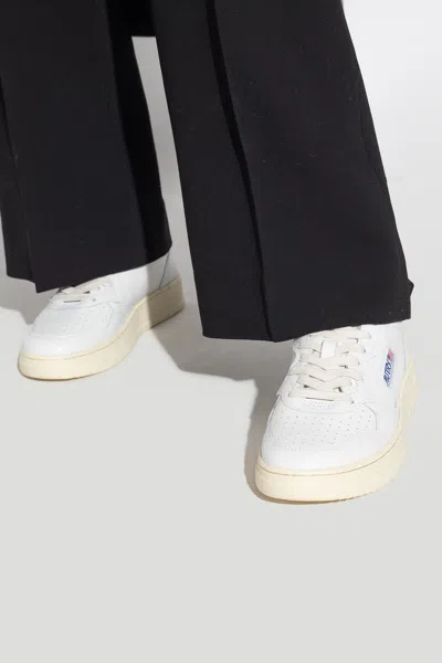 Autry ‘medalist' Sneakers In White