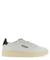 Autry Medalist Sneakers In White