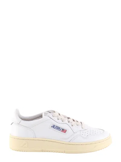 Autry Medalist Sneakers In Wht/wht