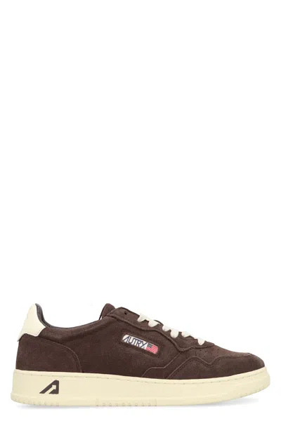 AUTRY MEDALIST SUEDE LOW-TOP SNEAKERS