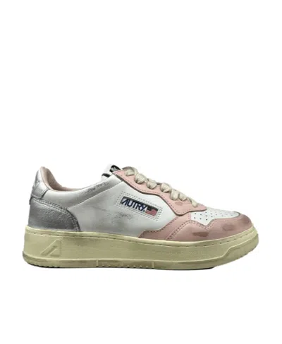 Autry Super Vintage Low Sneakers In Nude