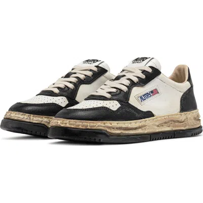 Autry X Maison Mihara Yasuhiro Lace-up Sneakers In White