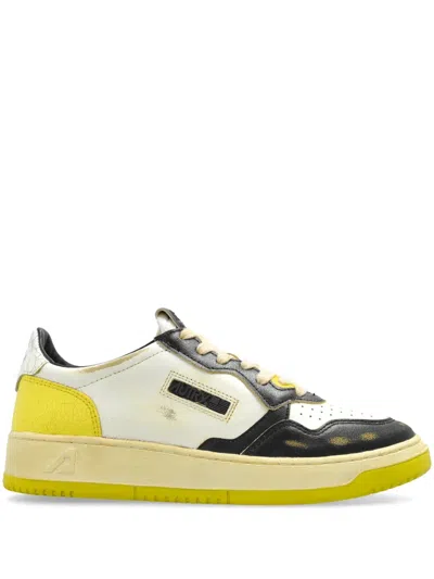 Autry Medalist Trainers In Nude
