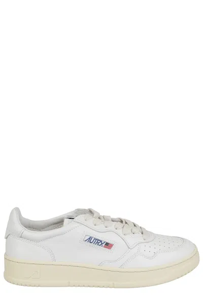 AUTRY AUTRY MEDALIST WHITE LEATHER LOW-TOP SNEAKERS
