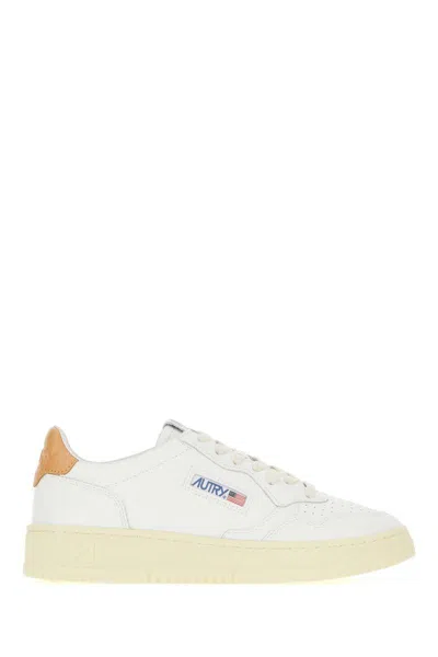 Autry 'medalist' White Low Top Sneakers With Logo Patch On Tongue And Side