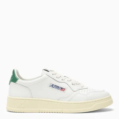 Autry Medalist Low Leather Sneakers In White