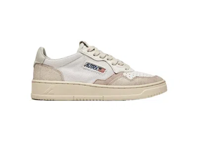 Pre-owned Autry Medalist (women's) Sneakers In Nabuk White