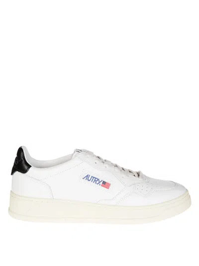 Autry Medialis Low M In White