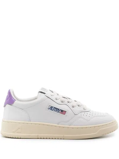 Autry Medialist Low Sneakers In White/purple Leather