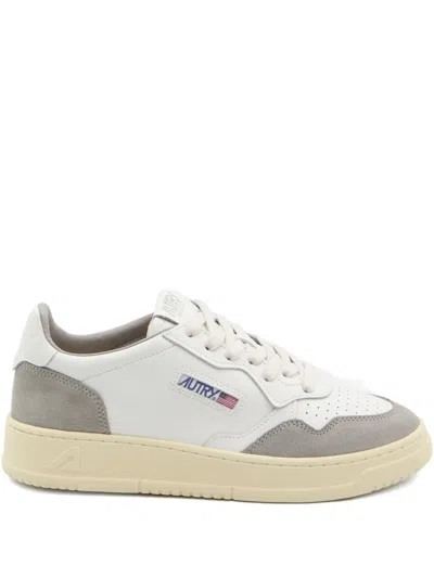 Autry Medialist Low Leather Sneakers In Silver