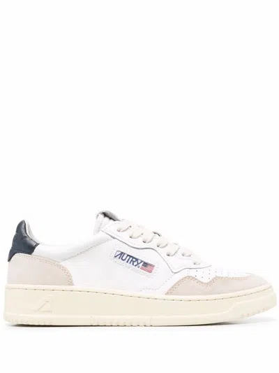 Autry Medialist Low Leather Sneakers In White
