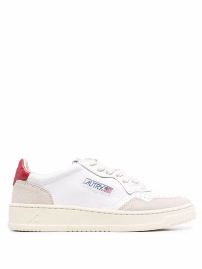Autry Medialist Low Leather Sneakers In White