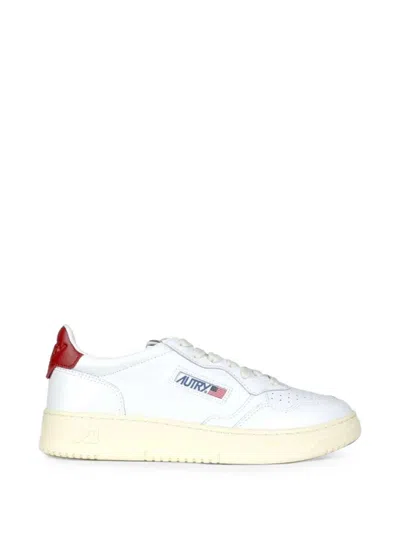 Autry Medialist Low Sneakers In Red