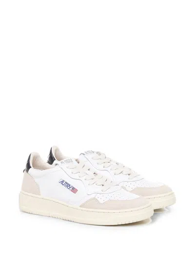 Autry Medialist Low Sneakers In White