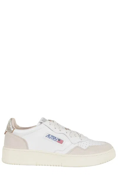 Autry Medialist Low-top Sneakers In White
